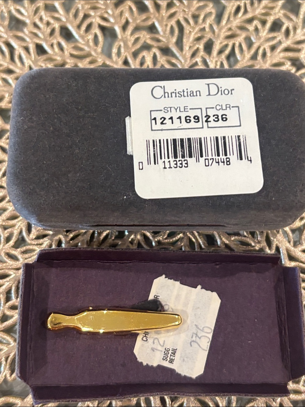 Vintage Christian Dior Gold Plate Tie
Clip Circa 1970 In Original Velvet
Case - Picture 5 of 5